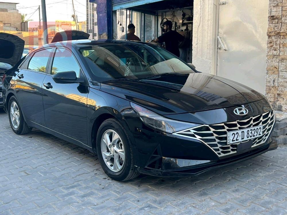 هیوندای ئەلەنترا